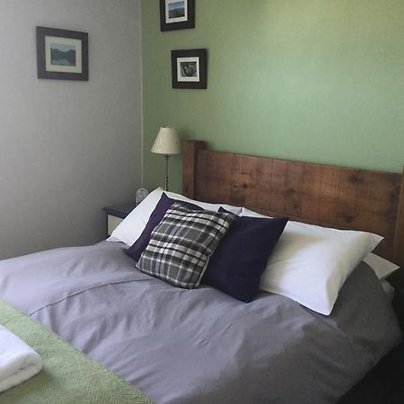 קזיק Damson Lodge מראה חיצוני תמונה