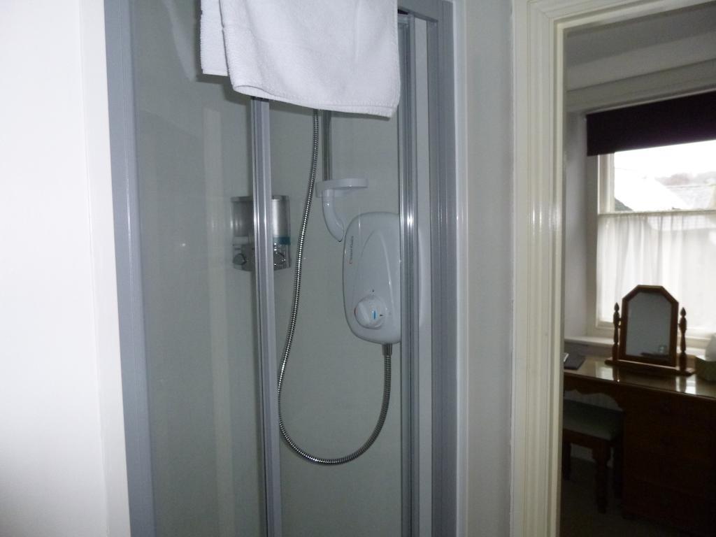 קזיק Damson Lodge חדר תמונה